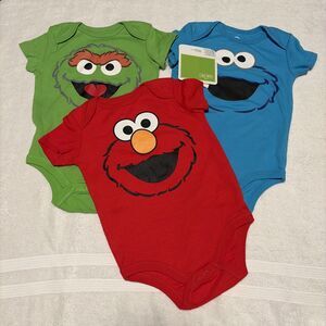 Sesame Steet Unisex’s 12 Months 3-Pack Bodysuits Baby Gift Baby Shower New